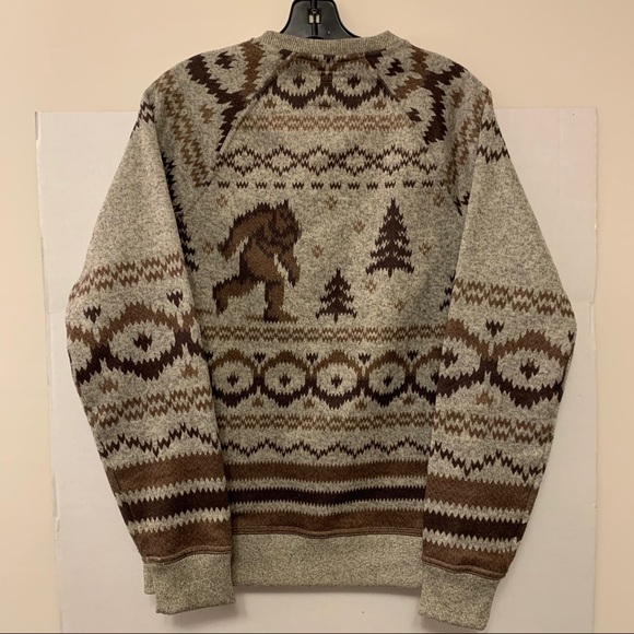 Lucky Brand Sweater Bigfoot Koozie 
